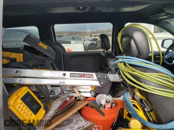 2014 Dodge Grand Caravan R/T with VIN 2C4RDGEG6ER337828, listed as a Copart auction lot 85420194 with 113,856 mi miles and Salvage Title. Bid and sale history available at DreamBid. Image 11.