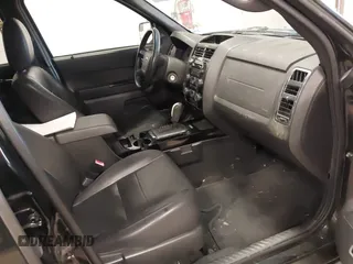 2010 Ford Escape Limited с VIN 1FMCU0EG0AKD20573, выставлен на аукционе IAAI как лот 42151580 с пробегом 225 397 миль миль и . История ставок и продаж доступна на DreamBid. Изображение 5.