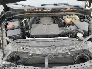 2022 Chevrolet Suburban RST with VIN 1GNSKEKL0NR282092, listed as a Copart auction lot 79947854 with 102,995 mi miles and Salvage Title. Bid and sale history available at carsss.com. Image 13.