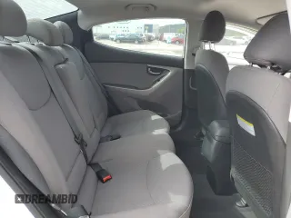 2016 Hyundai Elantra SE z VIN 5NPDH4AE9GH768066, wystawiony jako Copart lot #58406555 z przebiegiem 67 618 mil mil oraz Czysty tytuł • Clean title. Historia ofert i sprzedaży dostępna na DreamBid. Obrazek 10.