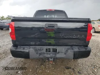 2017 Toyota Tundra SR5 z VIN 5TFRW5F13HX222876, wystawiony jako Copart lot #52101965 z przebiegiem 79 015 mil mil oraz Nie do naprawy • Non repairable. Historia ofert i sprzedaży dostępna na DreamBid. Obrazek 6.
