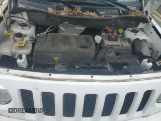 2014 Jeep Patriot Latitude с VIN 1C4NJRFB8ED778367, выставлен на аукционе Copart как лот 58893335 с пробегом 71 661 миль миль и Чистый • Clean title. История ставок и продаж доступна на DreamBid. Изображение 12.