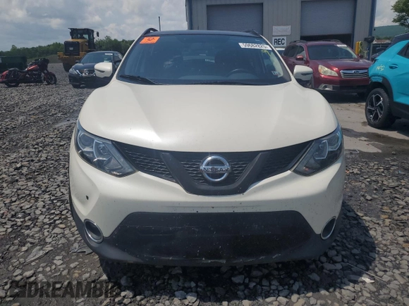 2017 Nissan Rogue SV with VIN JN1BJ1CR6HW106776, listed as a Copart auction lot 59682825 with 106,195 mi miles and Salvage title. Bid and sale history available at DreamBid. Image 5.