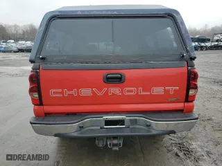 2005 Chevrolet Silverado 1500 with VIN 1GCEK14T55E212753, listed as a Copart auction lot 51294755 with 271,447 mi miles and Salvage Title. Bid and sale history available at carsss.com. Image 6.