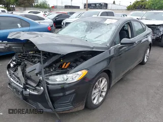 2020 Ford Fusion SE with VIN 3FA6P0LU9LR140840, listed as a IAAI auction lot 42182056 with 35,542 mi miles and . Bid and sale history available at DreamBid. Image 2.