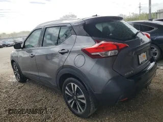 2019 Nissan Kicks SV z VIN 3N1CP5CU8KL495433, wystawiony jako Copart lot #53341965 z przebiegiem 95 697 mil mil oraz Czysty tytuł • Clean title. Historia ofert i sprzedaży dostępna na DreamBid. Obrazek 2.