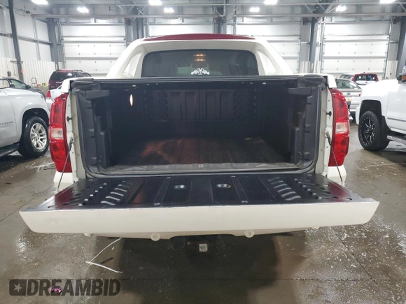 2013 Chevrolet Avalanche LTZ with VIN 3GNTKGE74DG315222, listed as a Copart auction lot 73200524 with 154,881 mi miles and Salvage Title. Bid and sale history available at carsss.com. Image 6.