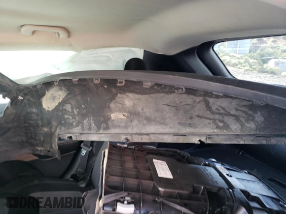 2018 Jeep Cherokee Latitude with VIN 1C4PJMCBXJD564118, listed as a Copart auction lot 59978295 with 115,815 mi miles and Salvage title. Bid and sale history available at DreamBid. Image 11.