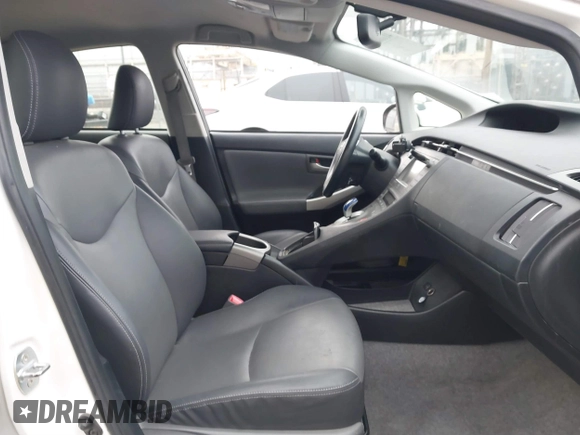2012 Toyota Prius One with VIN JTDKN3DU2C5405826, listed as a IAAI auction lot 41180082 with 152,086 mi miles and . Bid and sale history available at DreamBid. Image 5.