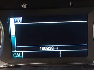 2019 Chevrolet Traverse LT Cloth with VIN 1GNEVGKW2KJ213750, listed as a IAAI auction lot 41214664 with 166,233 mi miles. Bid and sale history available at carsss.com. Image 15.