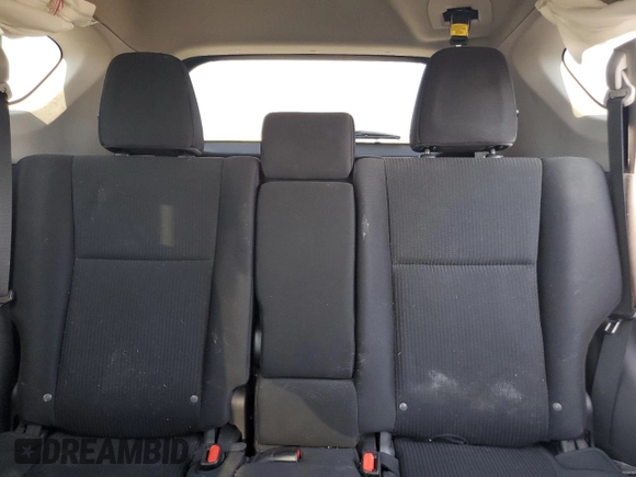2017 Toyota RAV4 LE z VIN 2T3BFREV0HW589087, wystawiony jako Copart lot #59596375 z przebiegiem Nie podano mil oraz Szkoda całkowita • Salvage title. Historia ofert i sprzedaży dostępna na DreamBid. Obrazek 10.