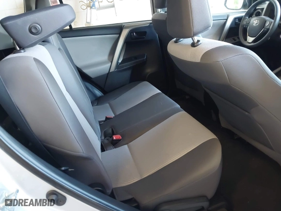 2014 Toyota RAV4 LE with VIN 2T3BFREV5EW138250, listed as a IAAI auction lot 41863496 with 191,604 mi miles. Bid and sale history available at carsss.com. Image 8.