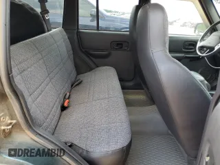 2001 Jeep Cherokee Sport with VIN 1J4FT48SX1L590135, listed as a Copart auction lot 53502945 with 362,941 mi miles and Non Repairable. Bid and sale history available at carsss.com. Image 11.
