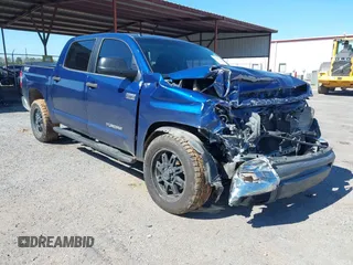 2015 Toyota Tundra SR5 z VIN 5TFDW5F18FX463923, wystawiony jako IAAI lot #41625161 z przebiegiem 159 323 mil mil oraz . Historia ofert i sprzedaży dostępna na DreamBid. Obrazek 1.