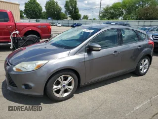 2014 Ford Focus SE z VIN 1FADP3K24EL160780, wystawiony jako Copart lot #57642995 z przebiegiem 121 462 mil mil oraz Szkoda całkowita • Salvage title. Historia ofert i sprzedaży dostępna na DreamBid. Obrazek 1.
