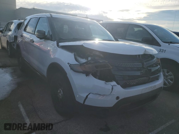 2013 Ford Utility Police Interceptor with VIN 1FM5K8AR9DGC73183, listed as a Copart auction lot 82955384 with 92,876 mi miles and Salvage Title. Bid and sale history available at carsss.com. Image 4.