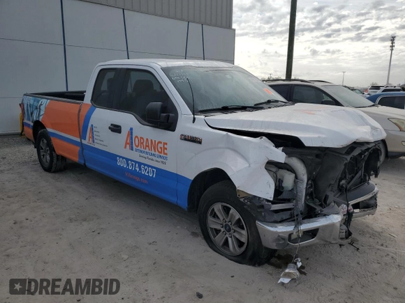 2017 Ford F-150 XL with VIN 1FTEX1CF0HKE54952, listed as a Copart auction lot 41434955 with 181,807 mi miles and Salvage Title. Bid and sale history available at carsss.com. Image 4.