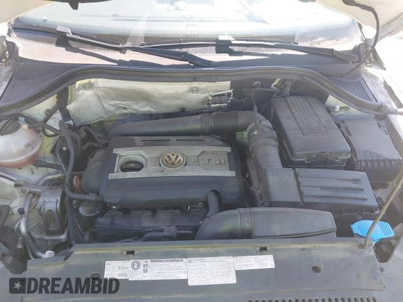 2013 Volkswagen Tiguan SE with VIN WVGAV7AX4DW528410, listed as a IAAI auction lot 42142132 with 148,511 mi miles and . Bid and sale history available at DreamBid. Image 10.