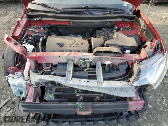 2019 Mitsubishi Outlander SE with VIN JA4AD3A30KZ034516, listed as a Copart auction lot 86527884 with 106,381 mi miles and Salvage title. Bid and sale history available at DreamBid. Image 12.