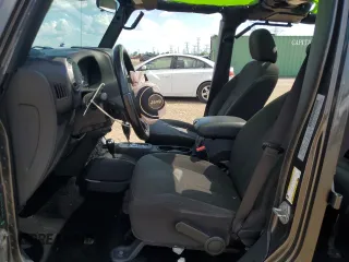 2017 Jeep Wrangler Unlimited Sport with VIN 1C4BJWDG8HL553697, listed as a Copart auction lot 63375785 with 83,573 mi miles and Salvage title. Bid and sale history available at DreamBid. Image 7.