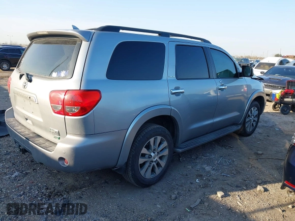2015 Toyota Sequoia Limited with VIN 5TDJW5G14FS124552, listed as a IAAI auction lot 41692068 with 170,397 mi miles. Bid and sale history available at carsss.com. Image 4.