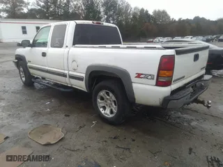 2000 Chevrolet Silverado 1500 LS with VIN 1GCEK19T4YE390960, listed as a IAAI auction lot 41043965 with 277,625 mi miles. Bid and sale history available at carsss.com. Image 3.