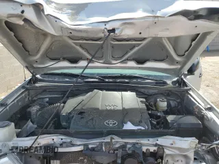 2009 Toyota Tacoma z VIN 3TMMU52N99M012489, wystawiony jako Copart lot #52505125 z przebiegiem 50 870 mil mil oraz Szkoda całkowita • Salvage title. Historia ofert i sprzedaży dostępna na DreamBid. Obrazek 11.