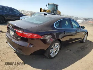 2016 Jaguar XF 35t Premium with VIN SAJBD4BV1GCY09868, listed as a Copart auction lot 70508964 with 111,918 mi miles and Clean Title. Bid and sale history available at carsss.com. Image 3.