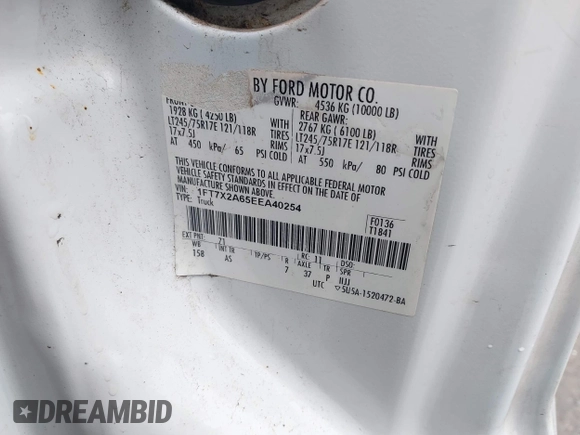 2014 Ford F-250 XL with VIN 1FT7X2A65EEA40254, listed as a IAAI auction lot 41720384 with 286,838 mi miles and . Bid and sale history available at DreamBid. Image 9.