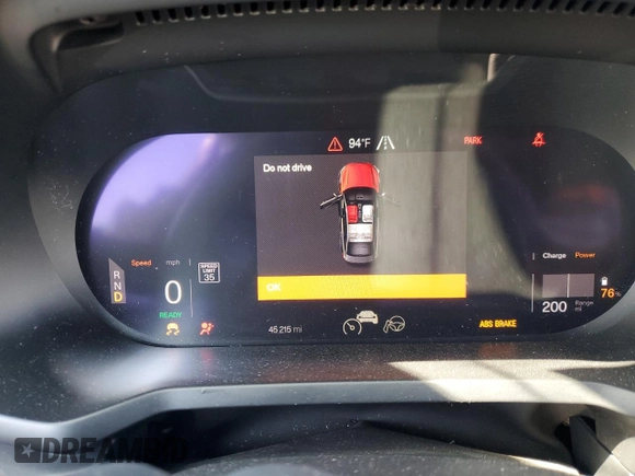 2023 Polestar 2 z VIN YSMEG3KA0PL141561, wystawiony jako Copart lot #74127034 z przebiegiem 45 215 mil mil oraz Czysty tytuł • Clean title. Historia ofert i sprzedaży dostępna na DreamBid. Obrazek 9.