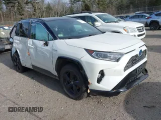 2021 Toyota RAV4 Hybrid XSE with VIN 4T3E6RFVXMU021984, listed as a IAAI auction lot 41280658 with 79,604 mi miles. Bid and sale history available at carsss.com. Image 1.