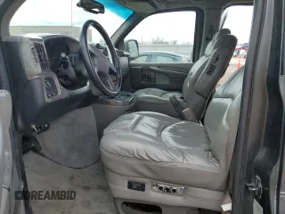 2003 GMC Savana z VIN 1GDGG29U031206019, wystawiony jako Copart lot #48920054 z przebiegiem Nie podano mil oraz Szkoda całkowita • Salvage title. Historia ofert i sprzedaży dostępna na DreamBid. Obrazek 7.