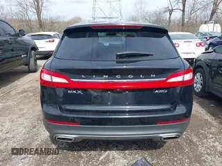 2017 Lincoln MKX Reserve с VIN 2LMPJ8LR3HBL14806, выставлен на аукционе IAAI как лот 41846846 с пробегом 131 477 миль миль и . История ставок и продаж доступна на DreamBid. Изображение 17.