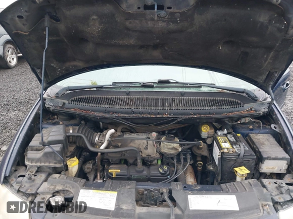 2006 Chrysler Town & Country LX with VIN 2A4GP44R46R800898, listed as a IAAI auction lot 41465720 with 215,423 mi miles and . Bid and sale history available at DreamBid. Image 10.