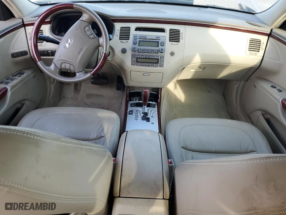 2008 Hyundai Azera Limited with VIN KMHFC46F18A264043, listed as a Copart auction lot 70873014 with 0 mi miles and Salvage Title. Bid and sale history available at carsss.com. Image 8.