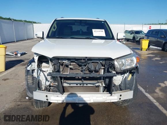 2011 Toyota 4Runner Trail z VIN JTEBU5JR7B5035496, wystawiony jako IAAI lot #42319548 z przebiegiem 253 437 mil mil oraz . Historia ofert i sprzedaży dostępna na DreamBid. Obrazek 13.