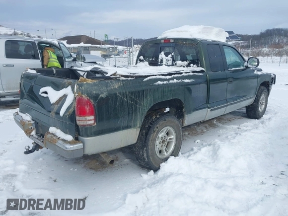 1997 Dodge Dakota with VIN 1B7GG23X5VS121326, listed as a IAAI auction lot 41341453 with 183,514 mi miles. Bid and sale history available at carsss.com. Image 4.