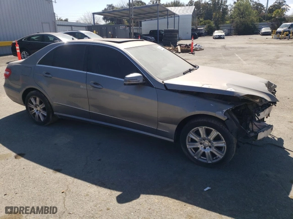 2013 Mercedes-Benz E-Class E 350 Luxury with VIN WDDHF5KB6DA724892, listed as a Copart auction lot 48944885 with 162,396 mi miles and Salvage Title. Bid and sale history available at carsss.com. Image 4.