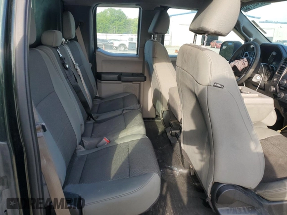 2016 Ford F-150 XL с VIN 1FTEX1CP8GFC12832, выставлен на аукционе Copart как лот 52437755 с пробегом 200 187 миль миль и На запчасти • Non repairable. История ставок и продаж доступна на DreamBid. Изображение 10.