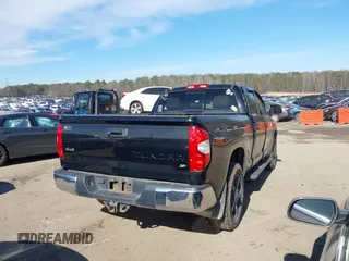 2016 Toyota Tundra 4WD Truck SR with VIN 5TFUW5F1XGX525419, listed as a IAAI auction lot 41460439 with 78,260 mi miles. Bid and sale history available at carsss.com. Image 4.