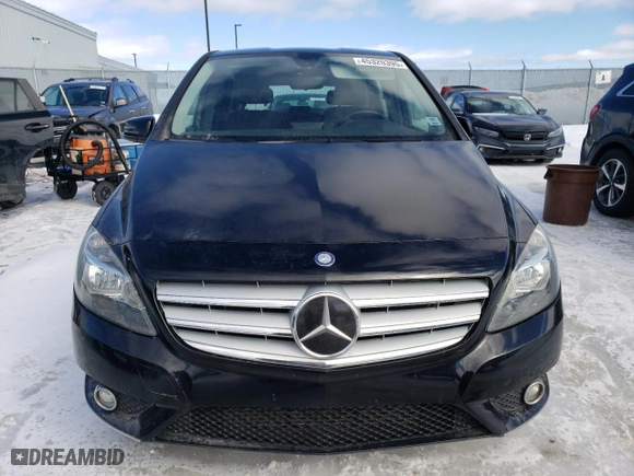 2014 Mercedes-Benz B-Class B 250 Sports Tourer with VIN WDDMH4EB3EJ248536, listed as a Copart auction lot 45320395 with 84,920 mi miles and Clean Title. Bid and sale history available at carsss.com. Image 5.
