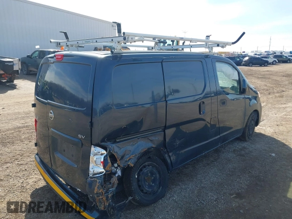 2019 Nissan NV200 S z VIN 3N6CM0KN2KK700069, wystawiony jako IAAI lot #41746942 z przebiegiem 89 931 mil mil oraz . Historia ofert i sprzedaży dostępna na DreamBid. Obrazek 4.