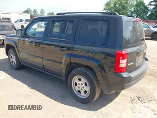 2015 Jeep Patriot Sport with VIN 1C4NJRBB2FD109499, listed as a IAAI auction lot 42027896 with 44,485 mi miles and . Bid and sale history available at carsss.com. Image 3.