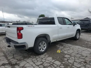 2019 Chevrolet Silverado 1500 LT with VIN 1GCRYDEK6KZ337658, listed as a Copart auction lot 81768684 with 35,115 mi miles and Salvage Title. Bid and sale history available at carsss.com. Image 3.