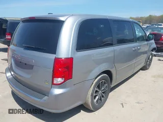 2017 Dodge Grand Caravan GT with VIN 2C4RDGEG3HR740797, listed as a IAAI auction lot 42110636 with 186,330 mi miles and . Bid and sale history available at DreamBid. Image 4.