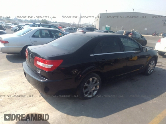 2008 Lincoln MKZ with VIN 3LNHM28T38R645010, listed as a IAAI auction lot 30711541 with 183,661 mi miles and . Bid and sale history available at carsss.com. Image 4.
