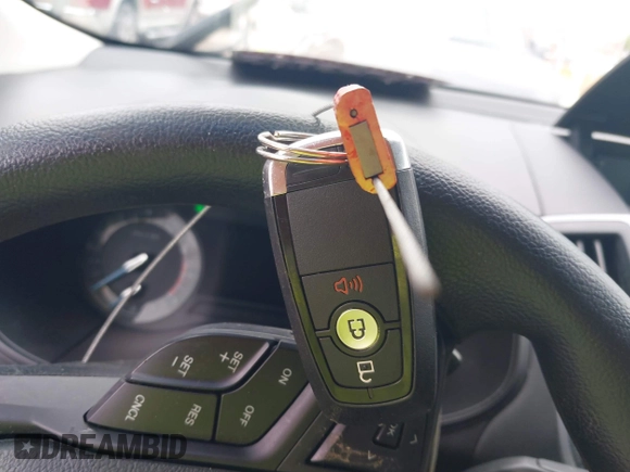 2018 Ford Edge SE с VIN 2FMPK3G99JBB47749, выставлен на аукционе IAAI как лот 42234433 с пробегом 104 319 миль миль и . История ставок и продаж доступна на DreamBid. Изображение 11.
