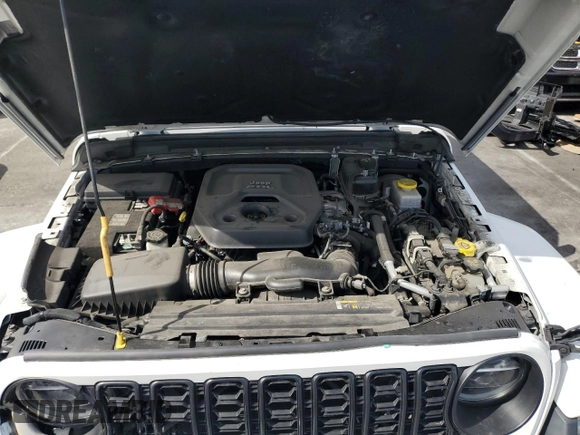 2019 Jeep Wrangler Unlimited Sahara with VIN 1C4HJXEN0KW521751, listed as a Copart auction lot 50650025 with 75,640 mi miles and Salvage Title. Bid and sale history available at DreamBid. Image 12.