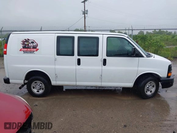 2016 Chevrolet Express Cargo with VIN 1GCWGAFG8G1147848, listed as a IAAI auction lot 42668582 with 237,768 mi miles and . Bid and sale history available at DreamBid. Image 13.