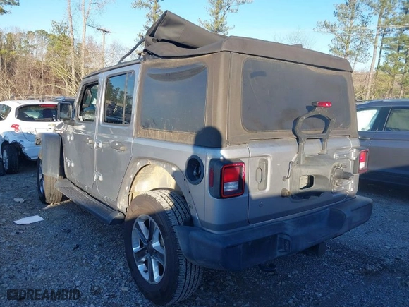 2018 Jeep Wrangler Unlimited Sport S with VIN 1C4HJXDG0JW158935, listed as a IAAI auction lot 41187384 with 69,721 mi miles. Bid and sale history available at carsss.com. Image 3.